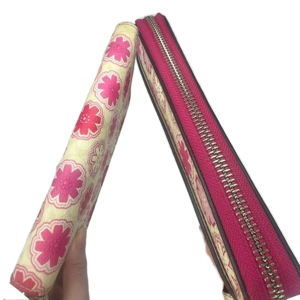 COACH FLORAL PRINT ACCORDION ZIP WALLET F50672 White and Pink Vintage Y2K - Picture 6 of 9